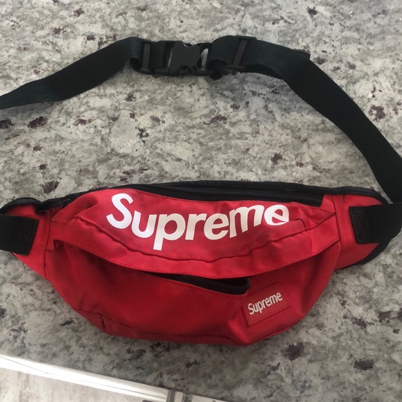 Supreme Other - Supreme fanny pack